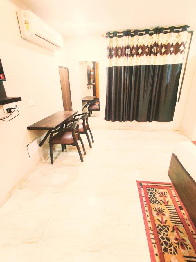 نيودلهي Hotel Amour By Rpi المظهر الخارجي الصورة