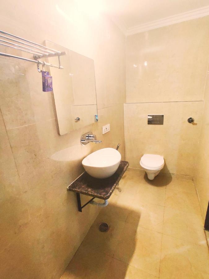 نيودلهي Hotel Amour By Rpi المظهر الخارجي الصورة